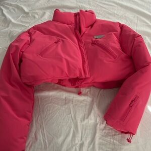 pretty little thing ski cropped puffer jacket. Never been worn. Oversized. S16